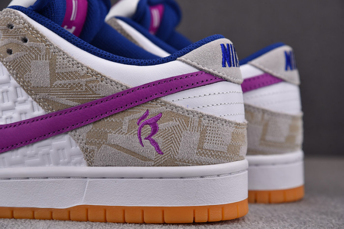 Rayssa Leal x Nike SB Dunk Low FZ5251-001