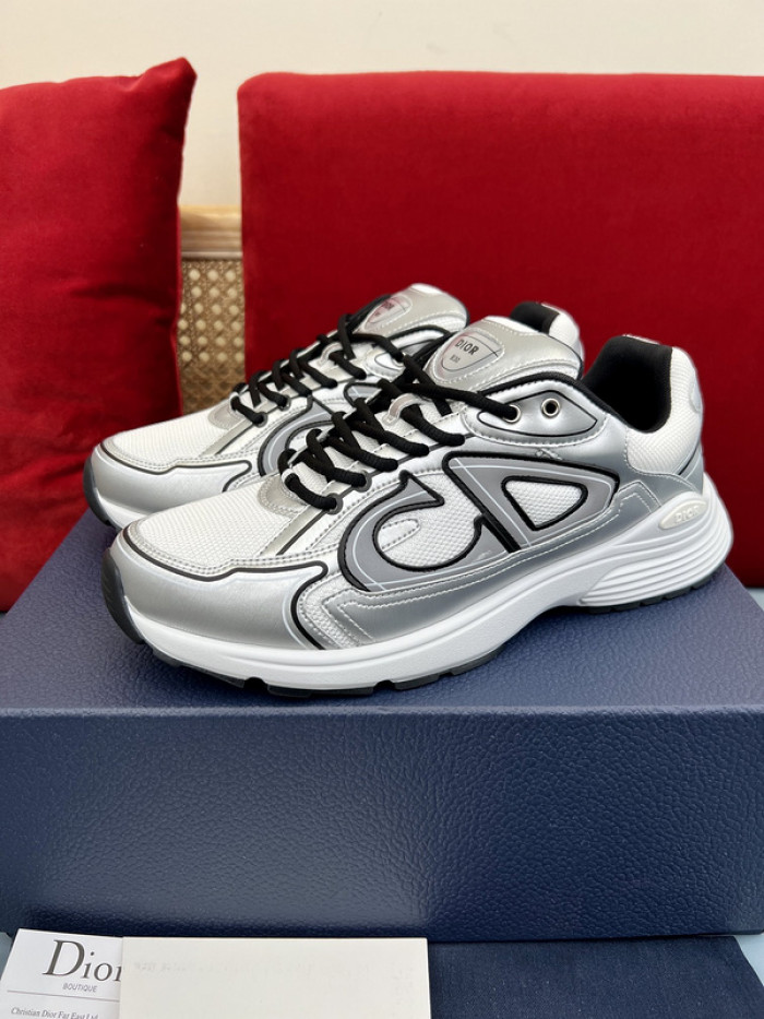 D10R B30 SNEAKER