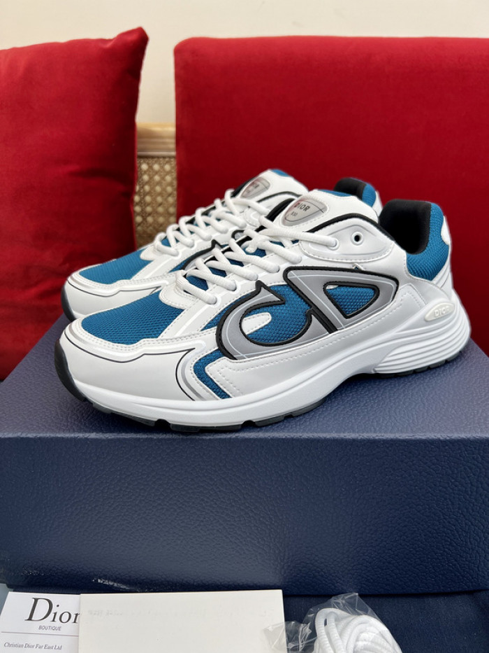 D10R B30 SNEAKER