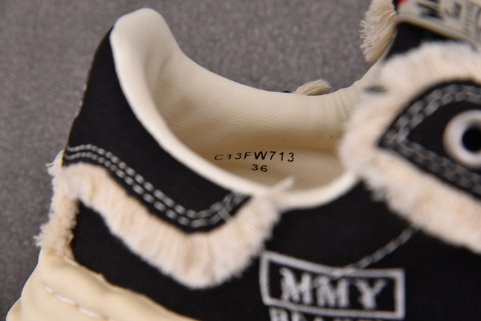 xvessel x Ma*s*n mihara yasuhiro sneaker