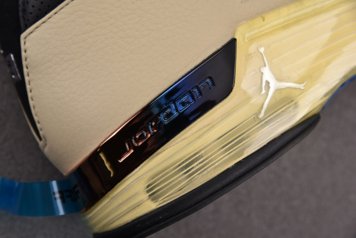 Air Jordan 17 Retro Low SP Infinite Archives IH0177-200