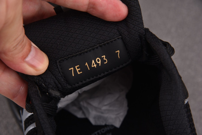 Lou1su1tt Tatic Runner Sneaker
