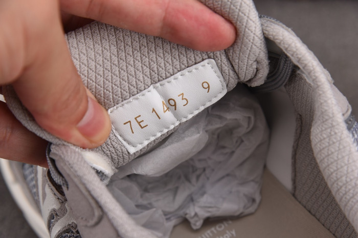 Lou1su1tt Tatic Runner Sneaker