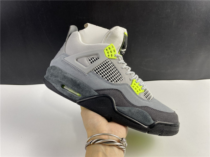 Air Jordan 4 Retro SE Neon CT5342-007