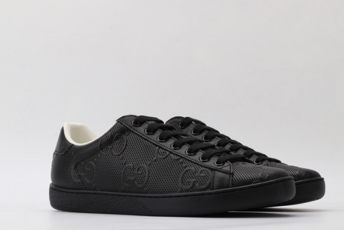 Gu66 Ace Embroidered Low-Top Sneaker 431942A38G09065