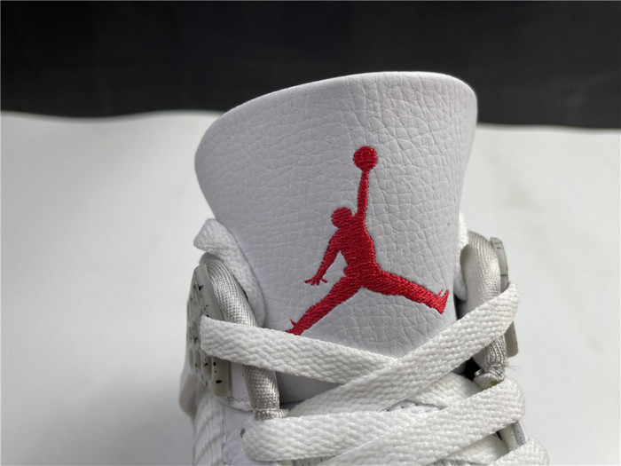 Air Jordan 4 Retro White Oreo (2021) CT8527-100