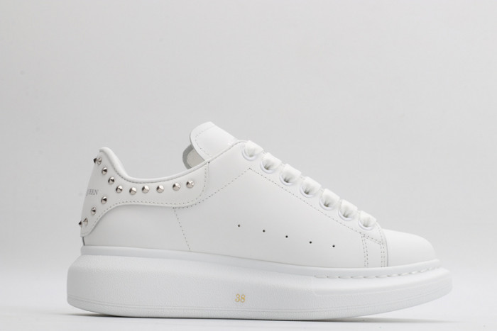 MQ Sneakers