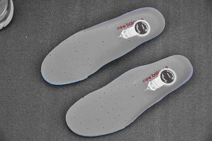 N3W BLANCE SNEAKER