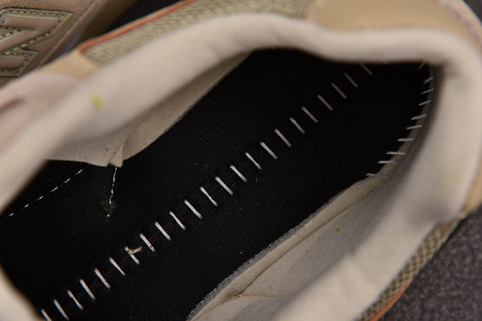N3W BLANCE SNEAKER