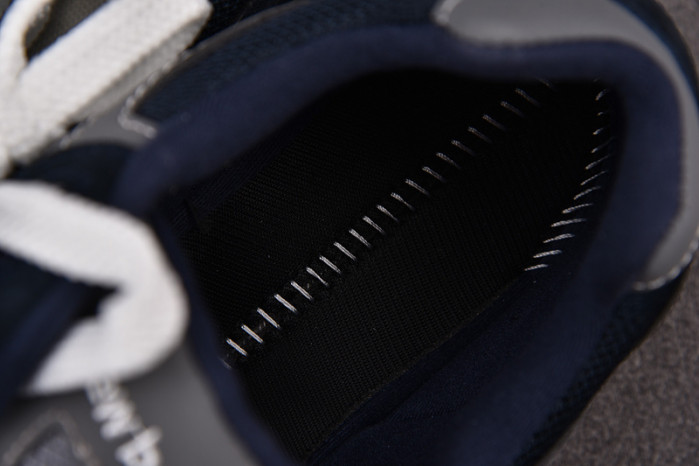 N3W BLANCE SNEAKER