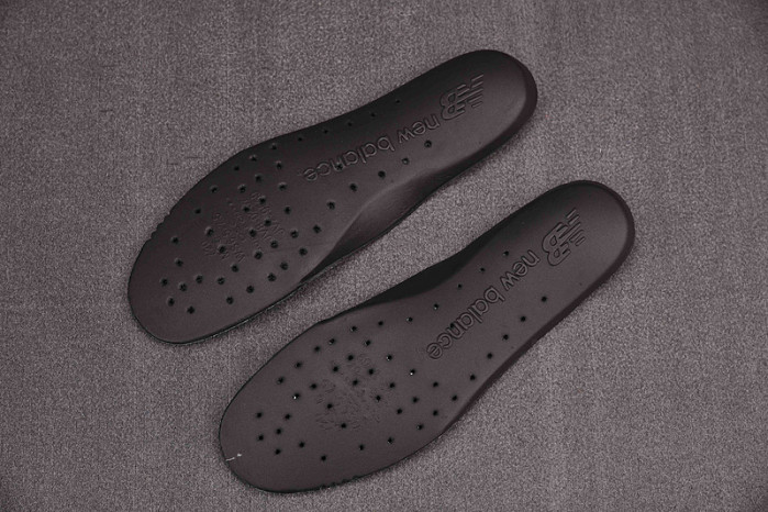 N3W BLANCE SNEAKER