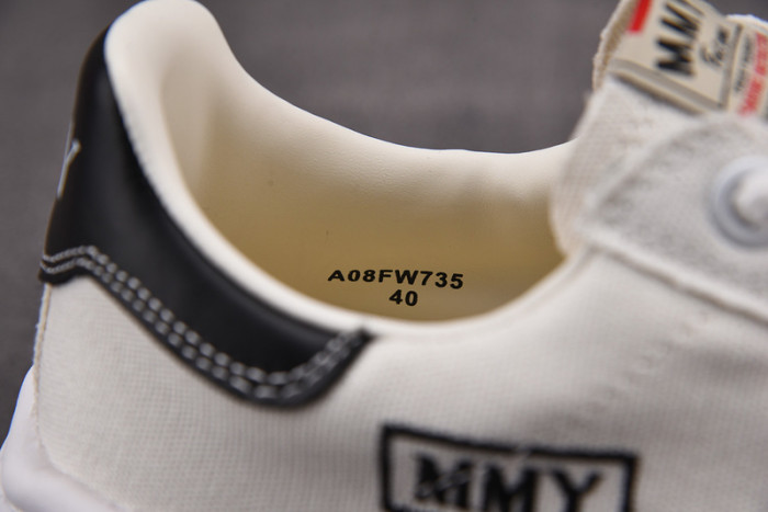 MAISON MIHARA YASUHIRO SNEAKER