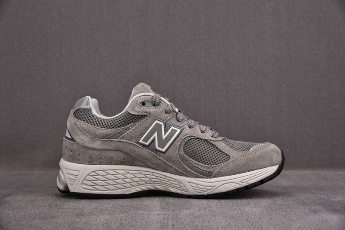 N3W BLANCE SNEAKER