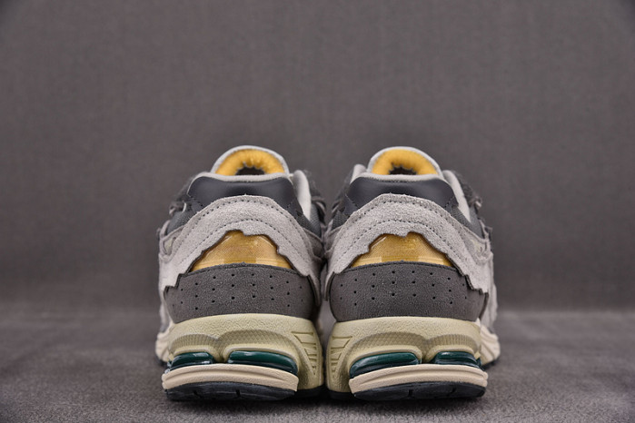 N3W BLANCE SNEAKER