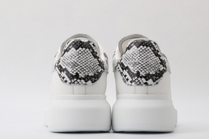 MQ Sneakers
