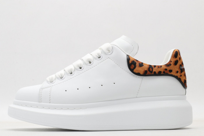 MQ Sneakers
