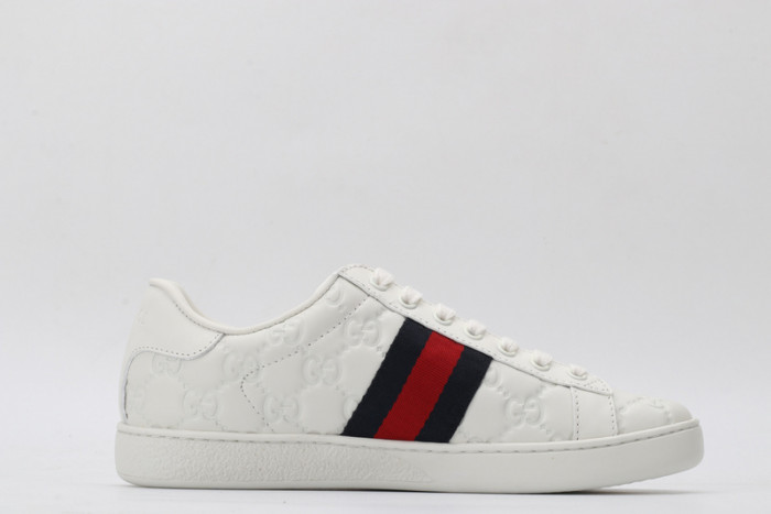 Gu66 Ace Embroidered Low-Top Sneaker