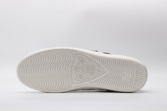 Gu66 Ace Embroidered Low-Top Sneaker
