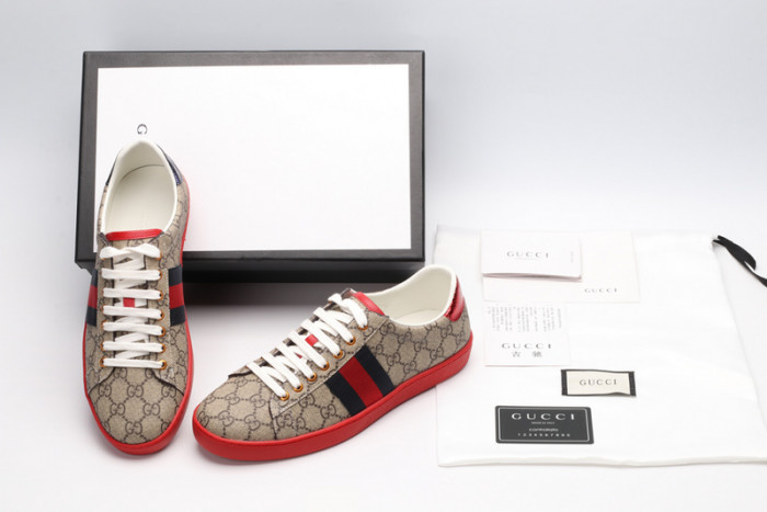 Gu66 Ace Embroidered Low-Top Sneaker