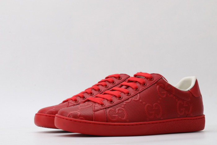 Gu66 Ace Embroidered Low-Top Sneaker