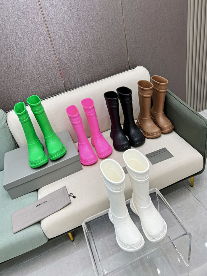 BLCG X CROCS BOOTS