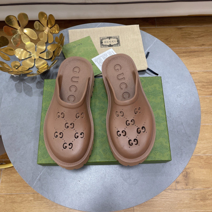 Gu66 SLIPPERS