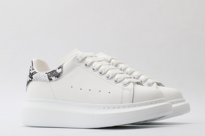 MQ Sneakers