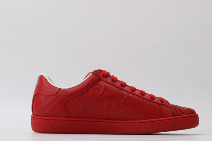 Gu66 Ace Embroidered Low-Top Sneaker