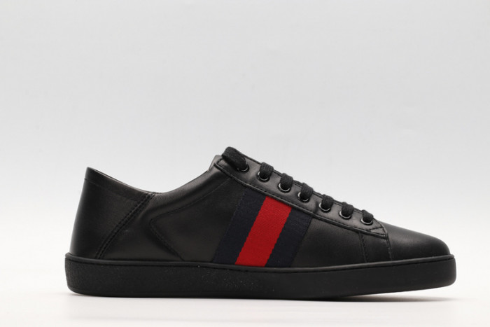 Gu66 Ace Embroidered Low-Top Sneaker