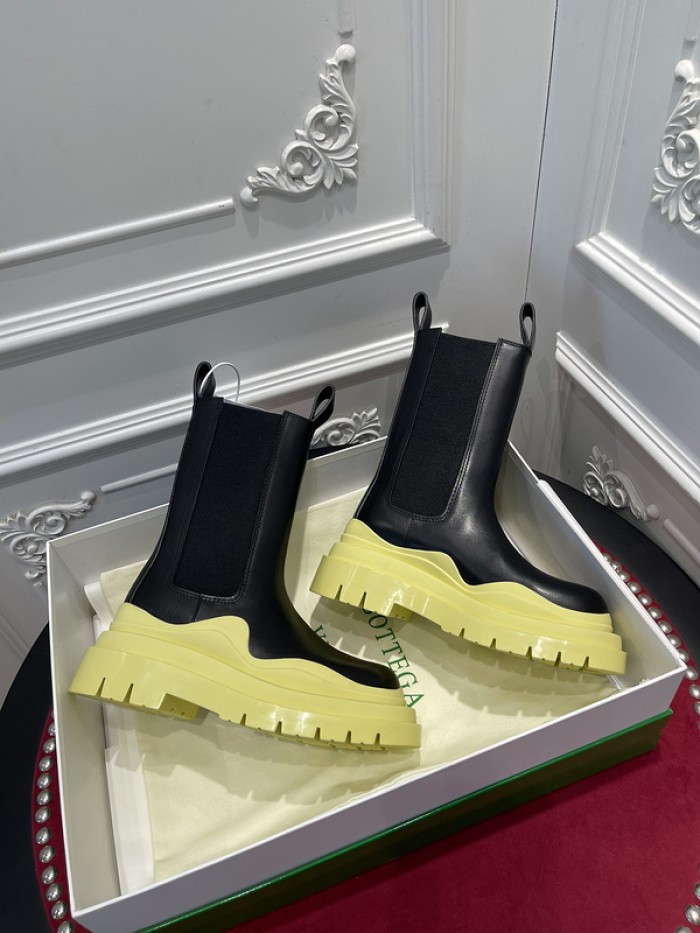bo*te*ga Ve*ne*ta boots