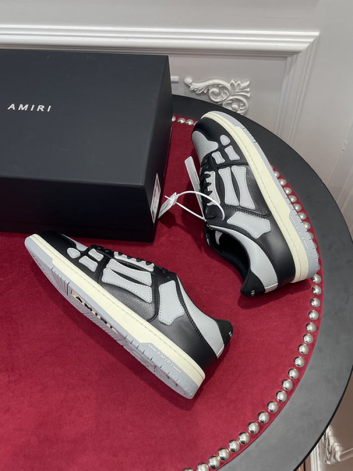 AM1R1 Skel Top Low