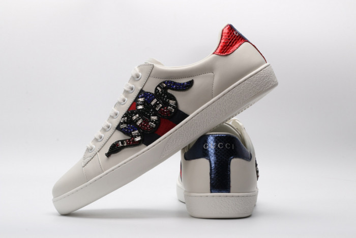 Gu66 Ace Embroidered Low-Top Sneaker