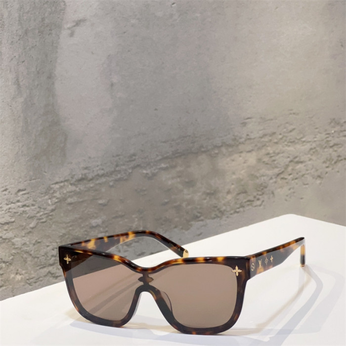 Lou1su1tt Sunglasses