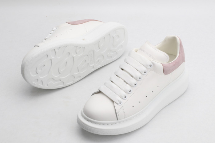 MQ Sneakers
