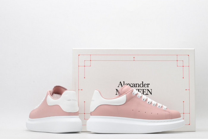 MQ Sneakers
