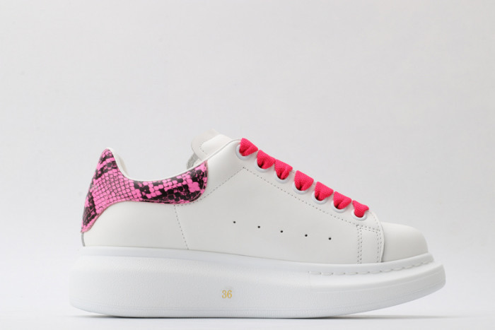 MQ Sneakers