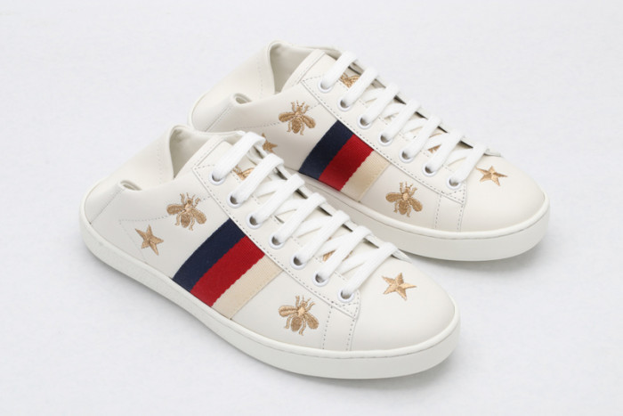 Gu66 Ace Embroidered Low-Top Sneaker