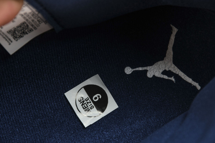 AIR JORDAN 11 DARK BLUE 378037-441