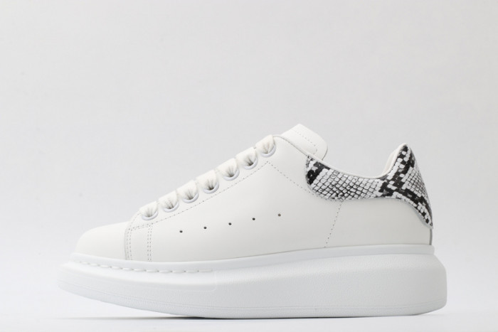 MQ Sneakers