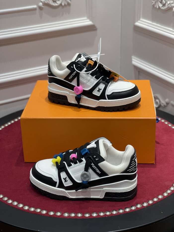 D00G7 Lou1su1tt SNEAKER LOW