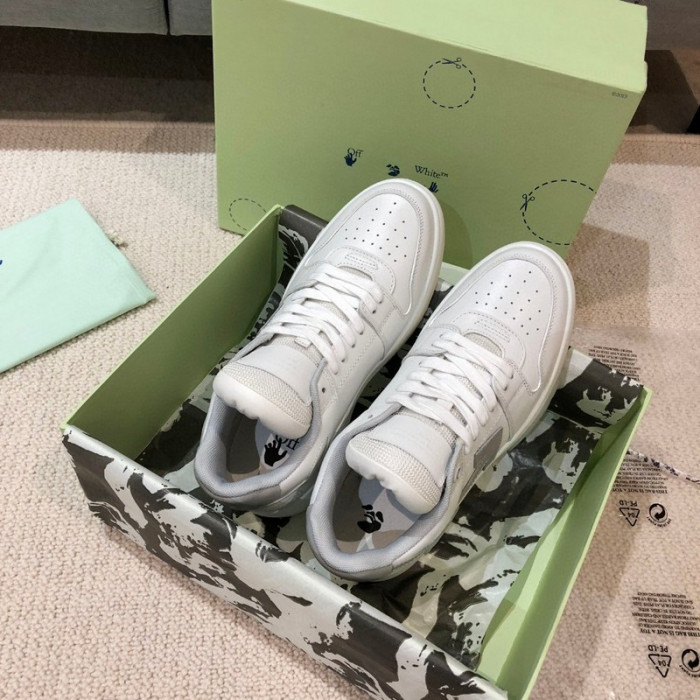 OFW SNEAKER