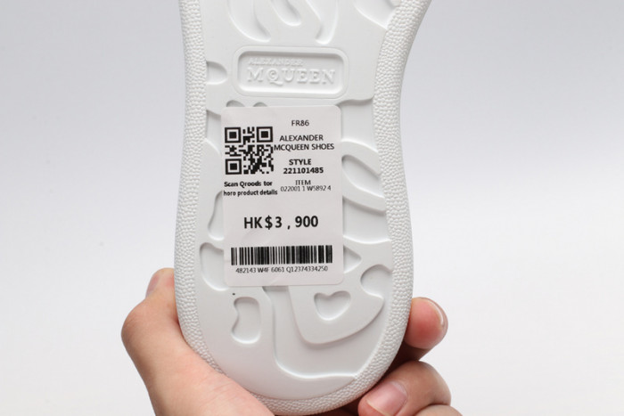 MQ Sneakers