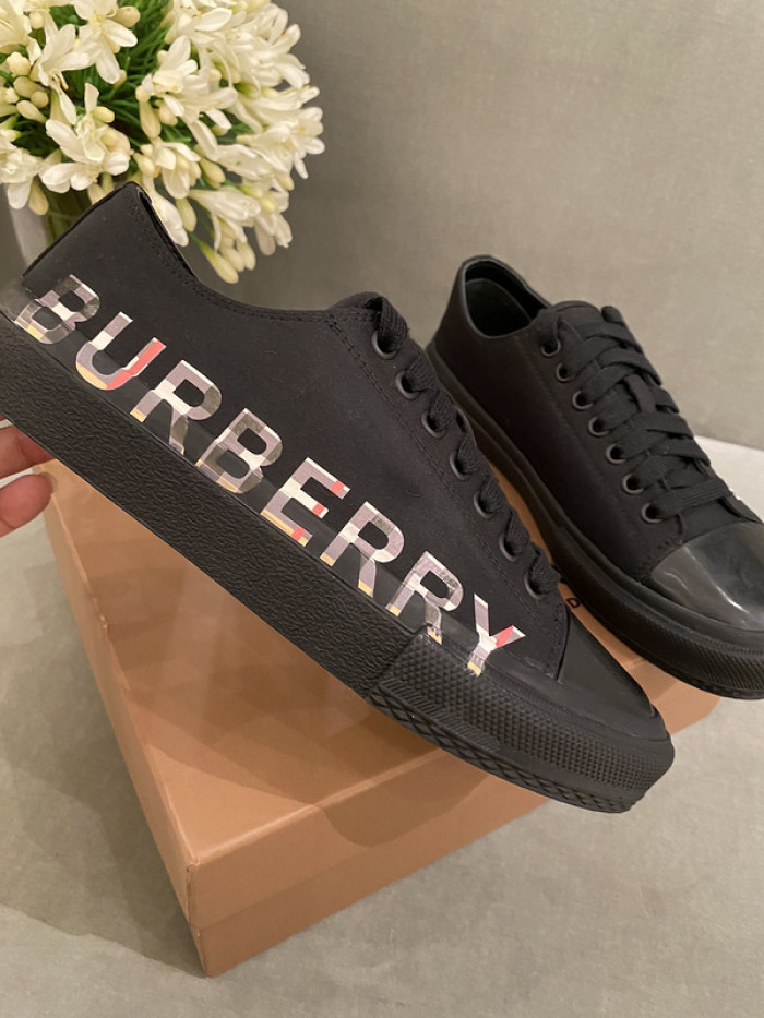 BUR SNEAKER