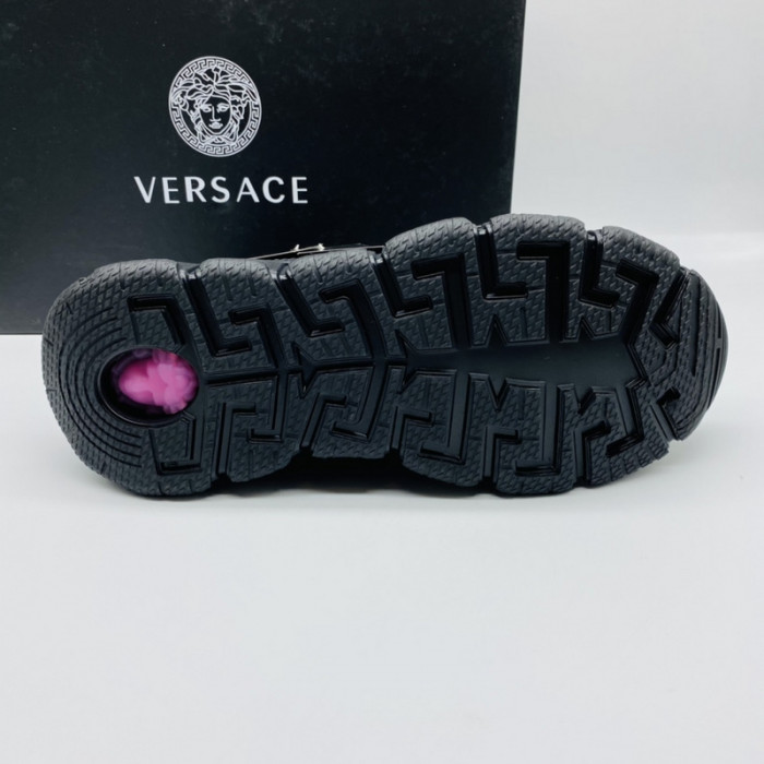 VERS SNEAKERS