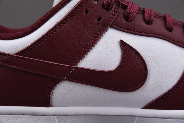 Nike Dunk Low Bordeaux (W) DD1503-108