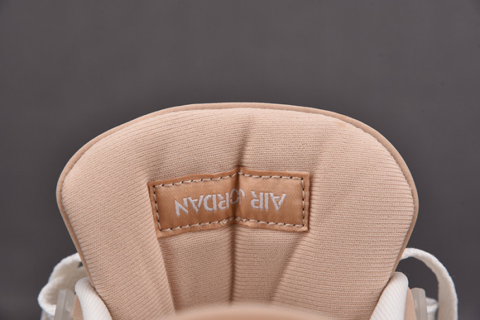 Air Jordan 4 WMNS Shimmer Bronze Eclipse DJ0675-200