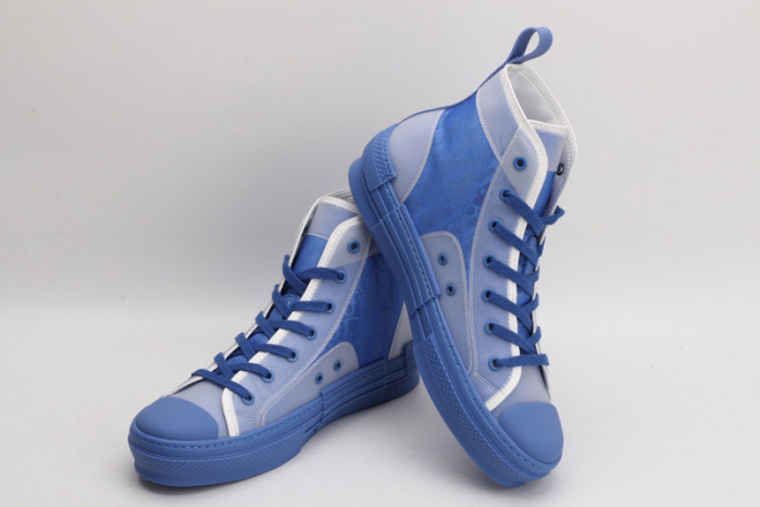 D10R B23 Oblique High Top Sneaker