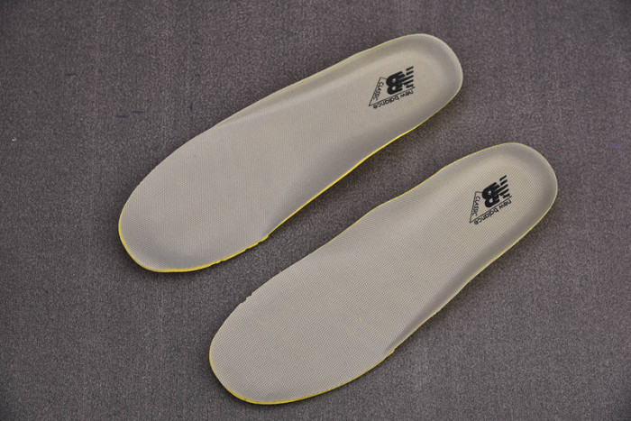 N3W BLANCE SNEAKER