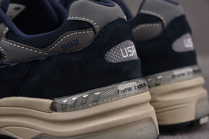 N3W BLANCE SNEAKER