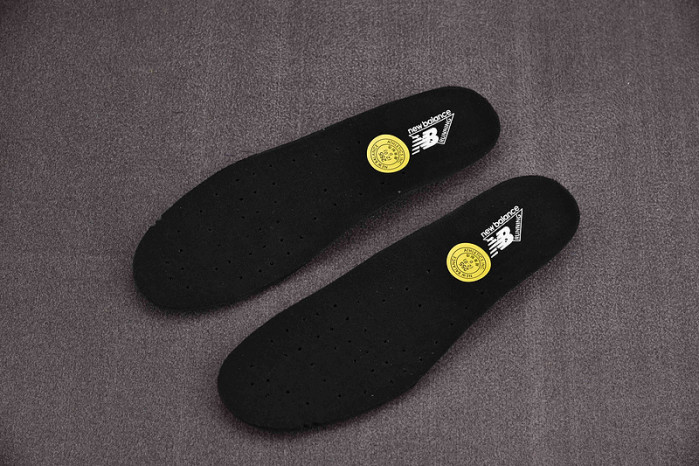 N3W BLANCE SNEAKER